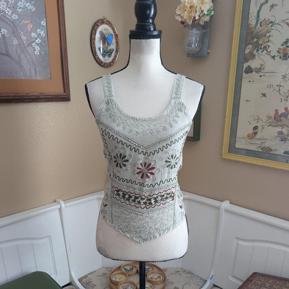Y2K/2000s Floral Embroidered Top